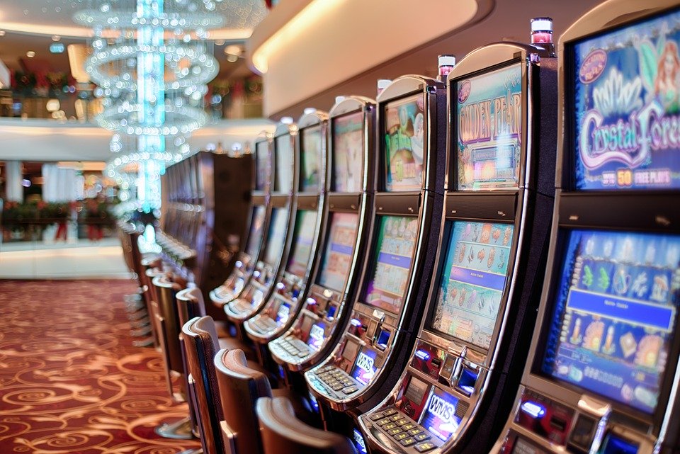 Ladies Nite Slot Machine: free game and review